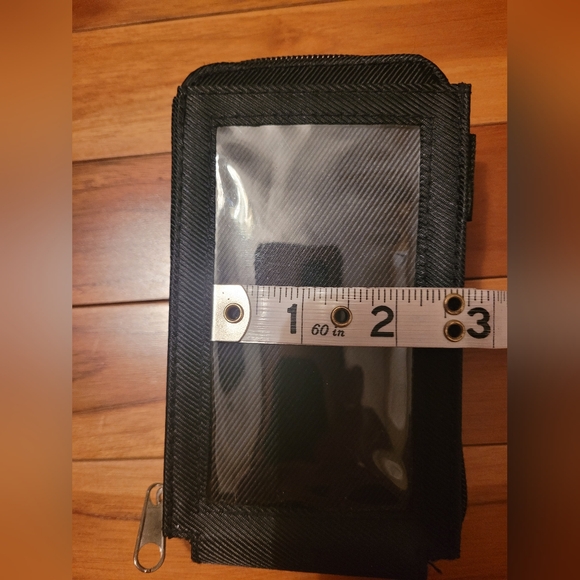 NEW in Box Phone Touch Purse, with 2 Straps,credit card,cash,ID, license holder. - Picture 9 of 15